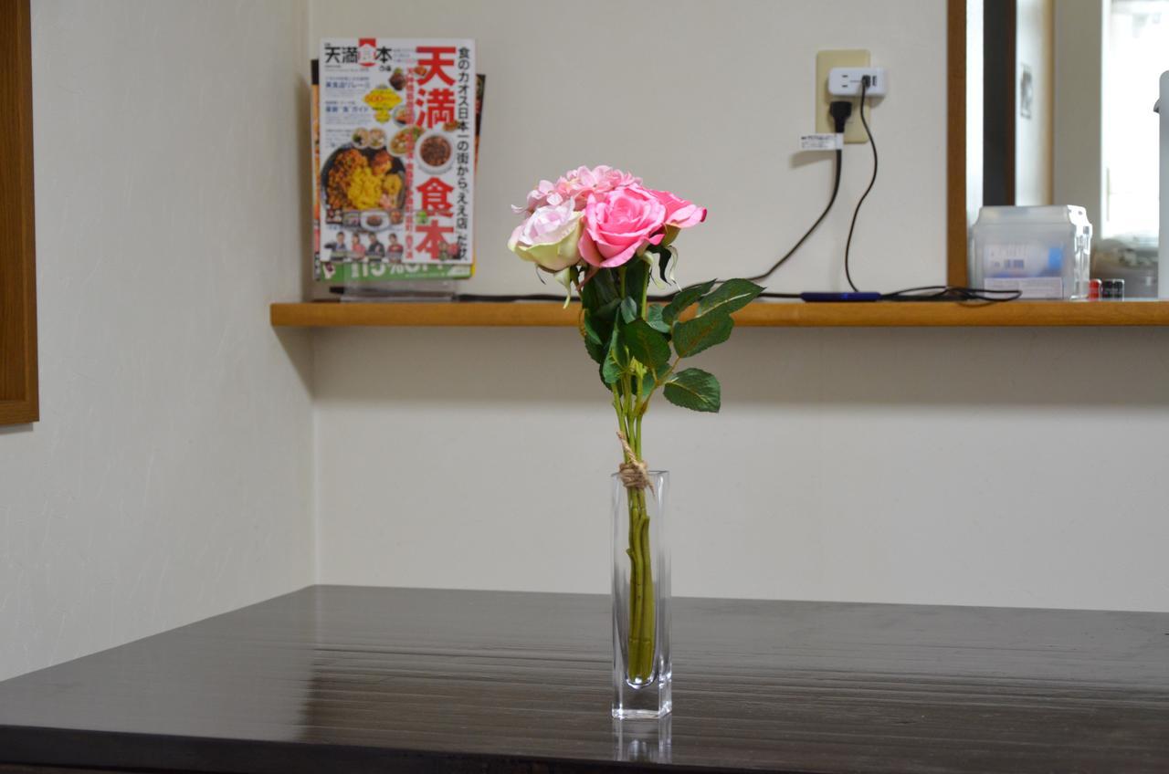 Maguro House Villa Osaka Bagian luar foto